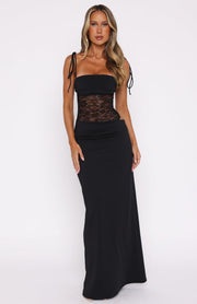 ELARA MAXI DRESS