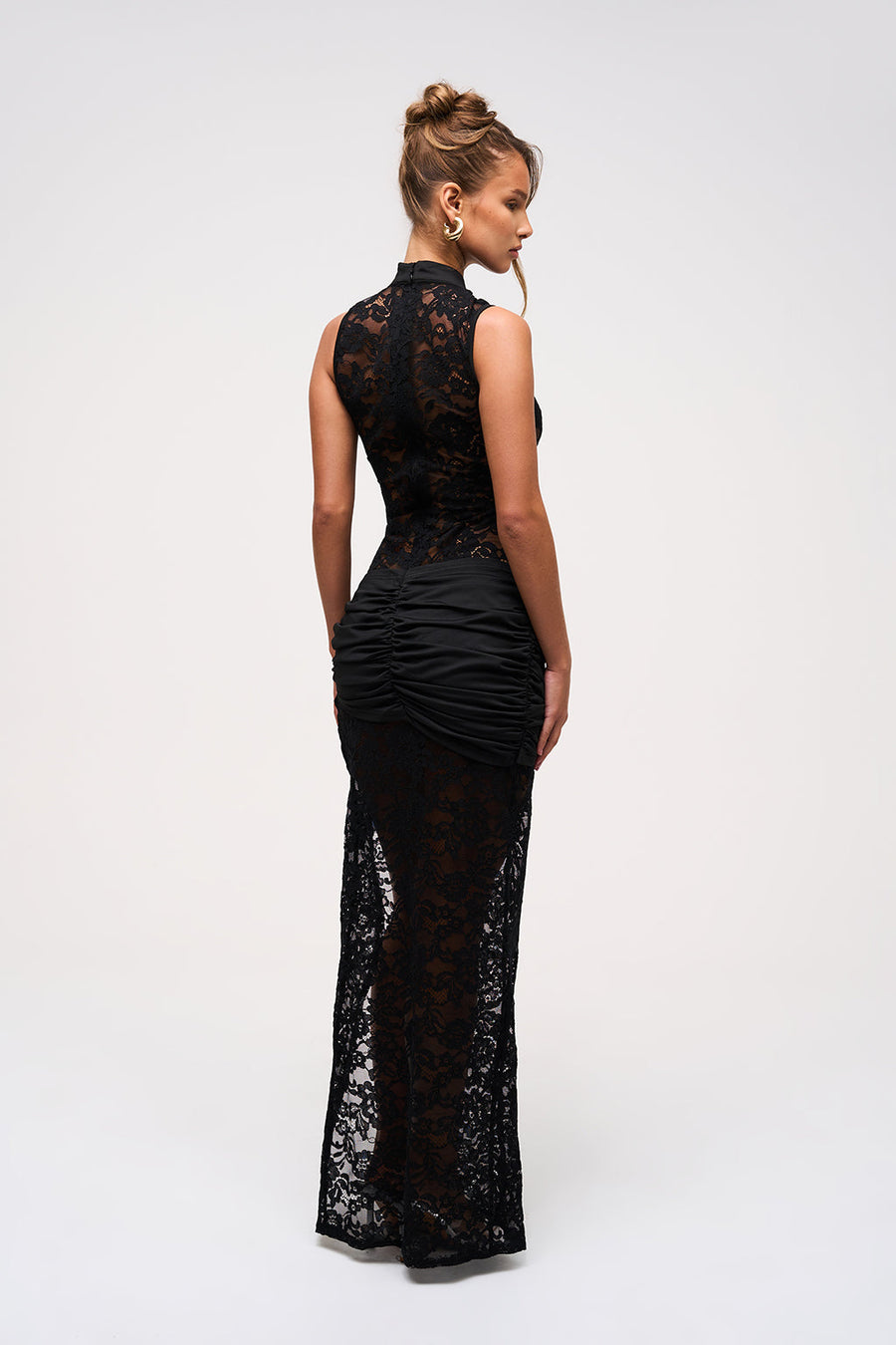 OUT LACE DRESS